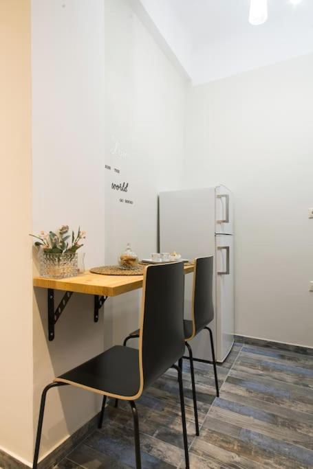 Special Studio In The Heart Of Athens! Exterior foto